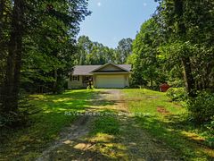 52 Orr Road, Huntsville, ON P0B 1M0