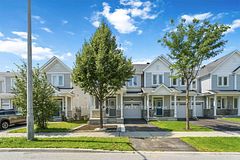 432 MEADOWBREEZE Drive, Kanata, ON K2M 0L2