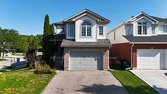 115 PEACH BLOSSOM Crescent, Kitchener, ON N2E 3Z7