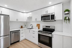 7874 Jeanne D'arc Boulevard 3, Orleans - Convent Glen and Area, ON K1C 2E9