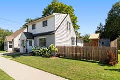 25 Trefusis Street, Port Hope, ON L1A 3P1