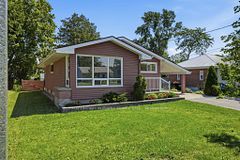 127 Herchimer Avenue, Belleville, ON K8N 4G4