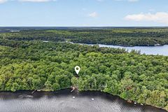 1008 Seven Dwarfs Crescent, Bracebridge, ON P1L 1X1