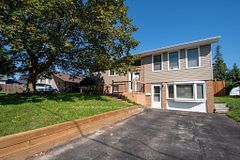 4 Daniel Court, Kawartha Lakes, ON K9V 4Z9