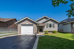 184 MacDougall Drive, Loyalist, ON K7N 1Y8