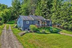 305 Doe Lake Road, Armour, ON P0A 1C0