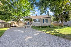 71 Alexander Drive, Brantford, ON N3T 5C6