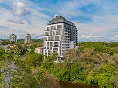 71 WYNDHAM Street S 502, Guelph, ON N1E 0T7
