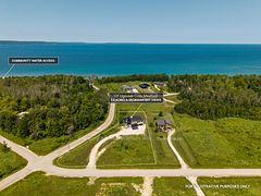 101 Ugovsek Crescent, Meaford, ON N0H 1B0