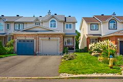 1474 Bonneville Crescent, Orleans - Convent Glen and Area, ON K1C 7N1