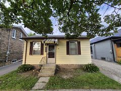148 Pearl Street, Brantford, ON N3T 3P4