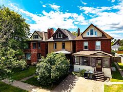 637 Catherine St., Thunder Bay, ON P7E 1L4