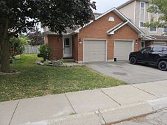 386 Highland Road W 45, Hamilton, ON L8J 3P9
