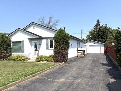 1213 Mary St W, Thunder Bay, ON P7E 4M8