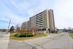 15 Albright Road 811, Hamilton, ON L8K 5J2