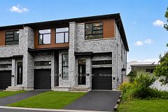 526 MUTUAL Street A, Overbrook - Castleheights and Area, ON K1K 1C6