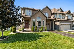 525 PEERLESS Street, Barrhaven, ON K2J 5P9