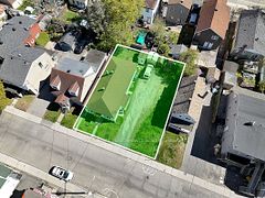 228 Carillon Street, Vanier and Kingsview Park, ON K1L 5X8