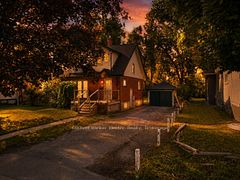78 Melbourne Street W, Kawartha Lakes, ON K9V 2T3