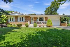 24 Leonard Drive, Goderich, ON N7A 4K6