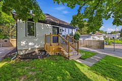 70 Mackay Avenue, London South, ON N6J 2V5
