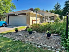 274 BLACKACRES Boulevard, London North, ON N6G 2V2