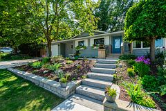 142 12th Avenue, Hanover, ON N4N 2S7