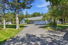 1076 Massassauga Road, Prince Edward County, ON K8N 4Z7