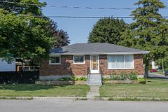 26 James Street, Quinte West, ON K8V 2W9
