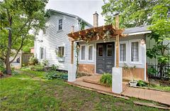 134 Kitchener Road, Cambridge, ON N3H 1A6
