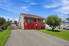 300 Tupper Street, Hawkesbury, ON K6A 2V2