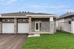1039 Moore Street, Brockville, ON K6V 0H1
