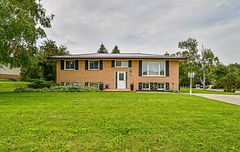 25 Manvers Drive, Kawartha Lakes, ON L0B 1K0