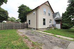 118 Delaware Street, London East, ON N5Z 2N5