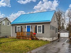 22 Parker Street, Belleville, ON K8P 1C8