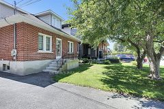 88 Helena Street, Tunneys Pasture and Ottawa West, ON K1Y 3N1