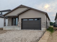 29 Sheldabren Street, North Middlesex, ON N0M 1A0