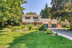 127 Blenheim Road, Cambridge, ON N1S 1G4