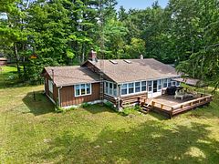 37 Barrel Point Road, Rideau Lakes, ON K0G 1E0