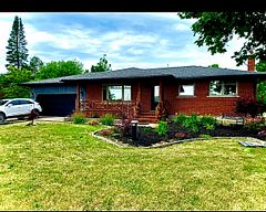 9364 Wellington Rd 124, Erin, ON N0B 1T0
