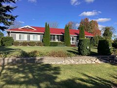 2 Joanne Crescent, Minto, ON N0G 2L0