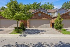 70 Sunnyside Drive 9, London North, ON N5X 3W4