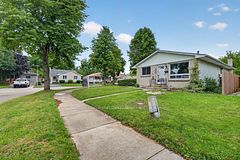 53 Renny Crescent, London South, ON N6E 2C4
