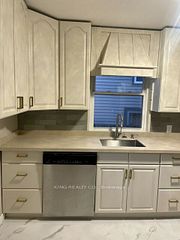57 Russell Avenue, St. Catharines, ON L2R 1V6