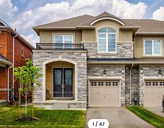 15 Heming Trail Ancaster, Hamilton, ON L9K 0J8