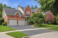 39 Everwood Run, Kitchener, ON N2P 2B1