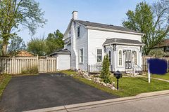 134 Kitchener Road, Cambridge, ON N3H 1A6