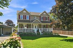 12 Lakeview Avenue, Grimsby, ON L3M 3M1