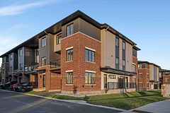 422 Rolling Meadow Crescent, Orleans - Convent Glen and Area, ON K1W 0X6