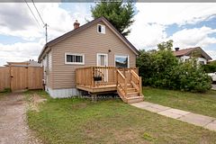 825 Newport Avenue, Thunder Bay, ON P7A 6J8